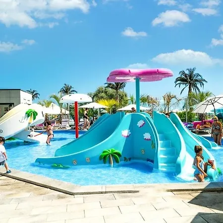 Michael By The Sea - Alezzi דירה Năvodari