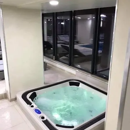 Apartment Michael By The Sea - Alezzi *